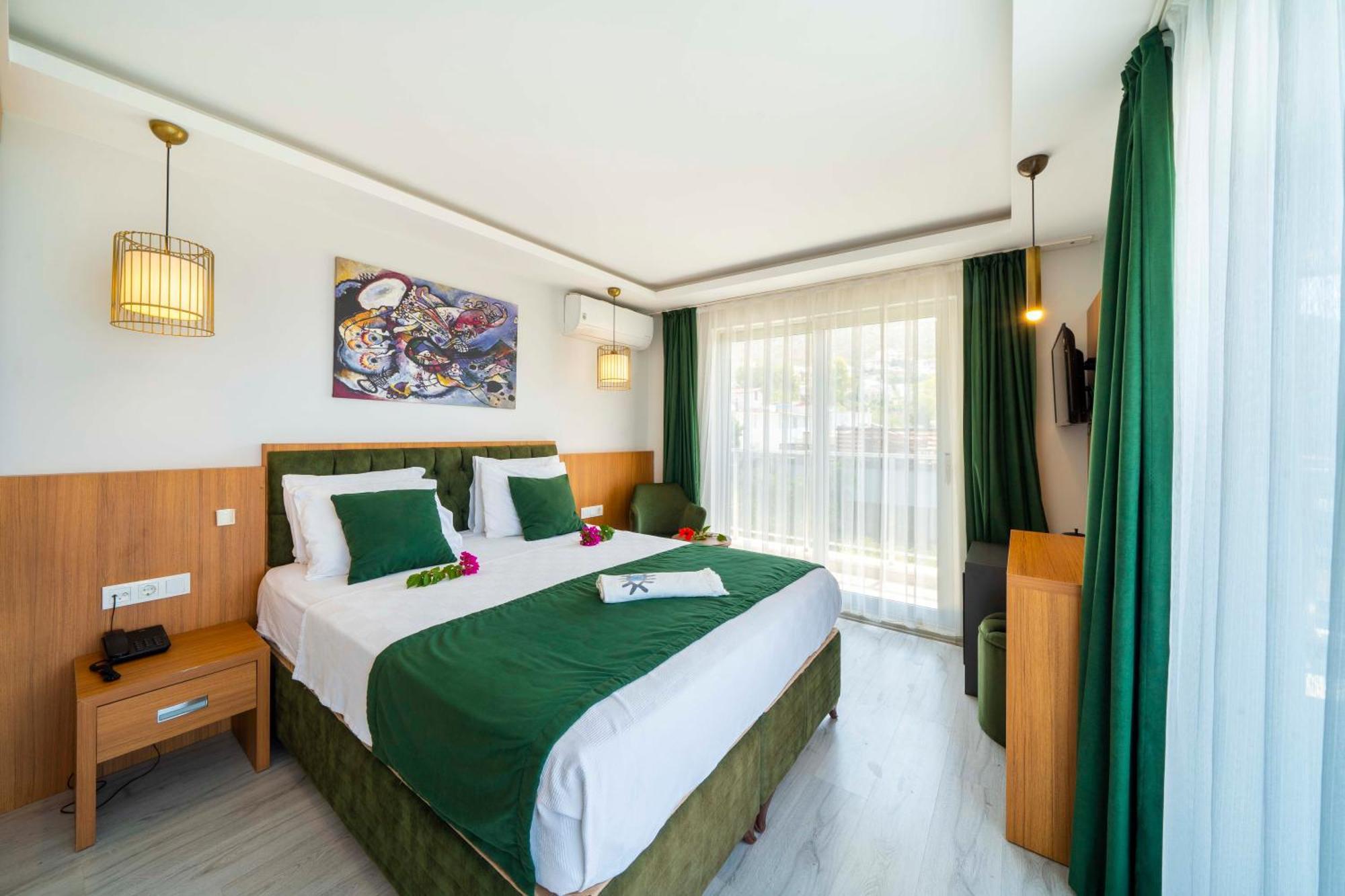Mogons Exclusive Hotel 3*